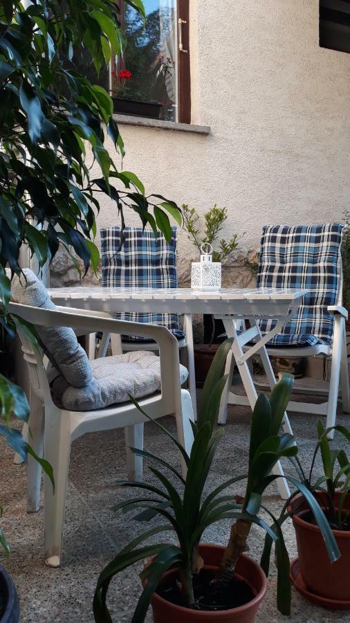 Eva Vendeghaz Villa Tata Luaran gambar